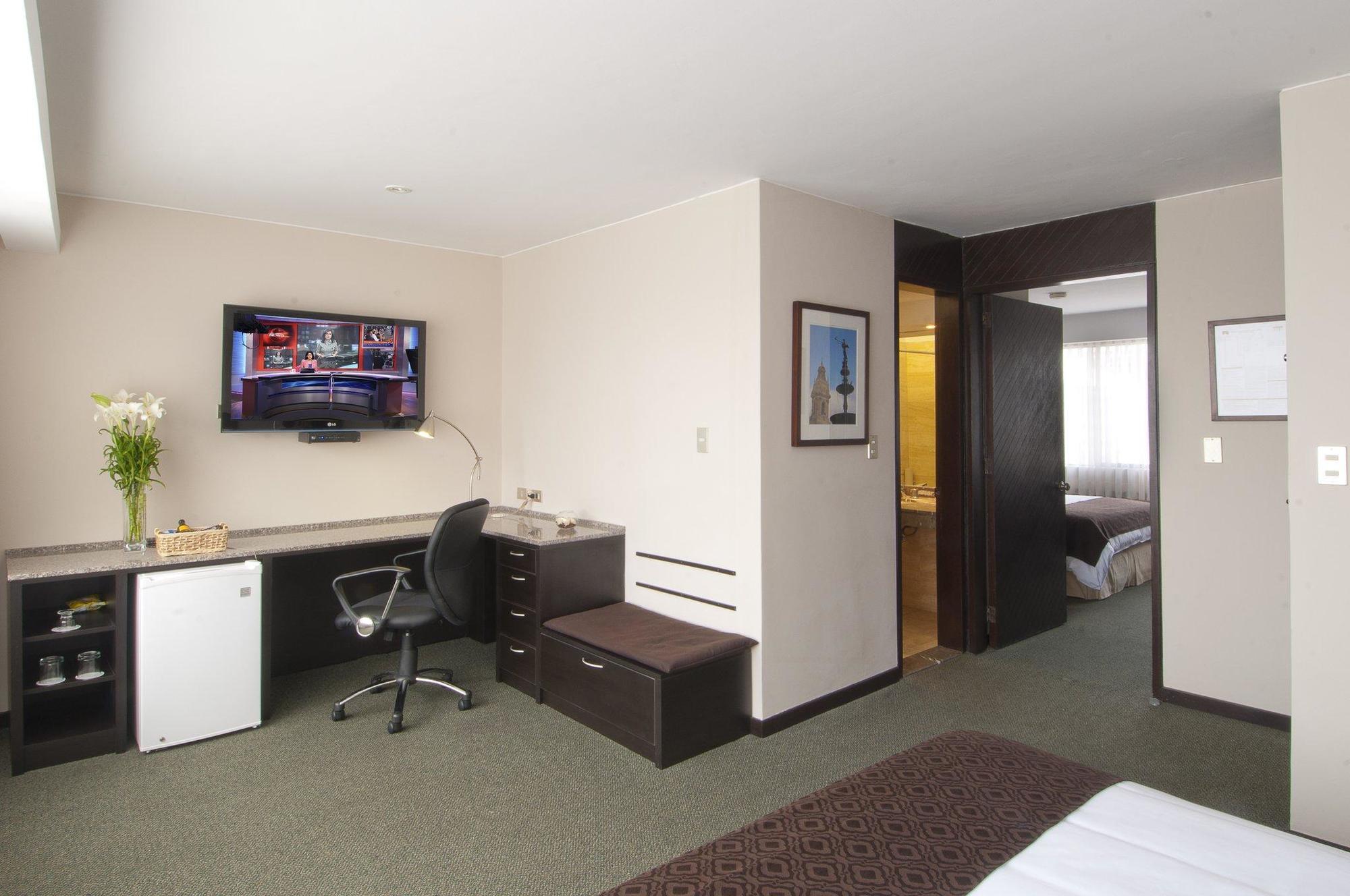 Hotel Socialtel Miraflores 3*